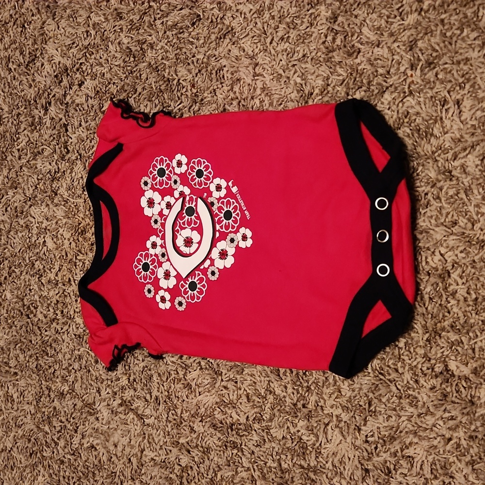 MLB Team Athletics Cincinnati Reds Baby Onesie